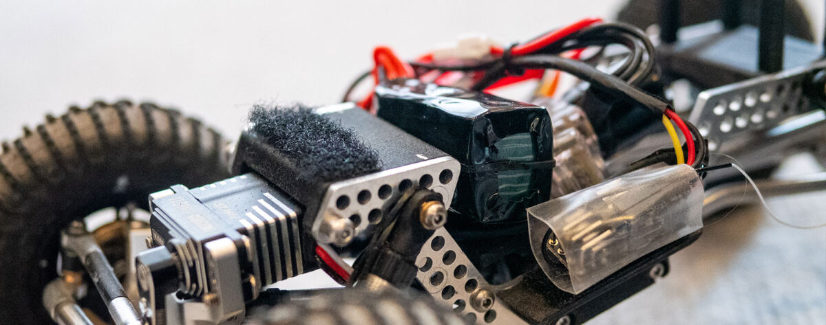 リポバッテリーの見た目と配線をスッキリさせてみる